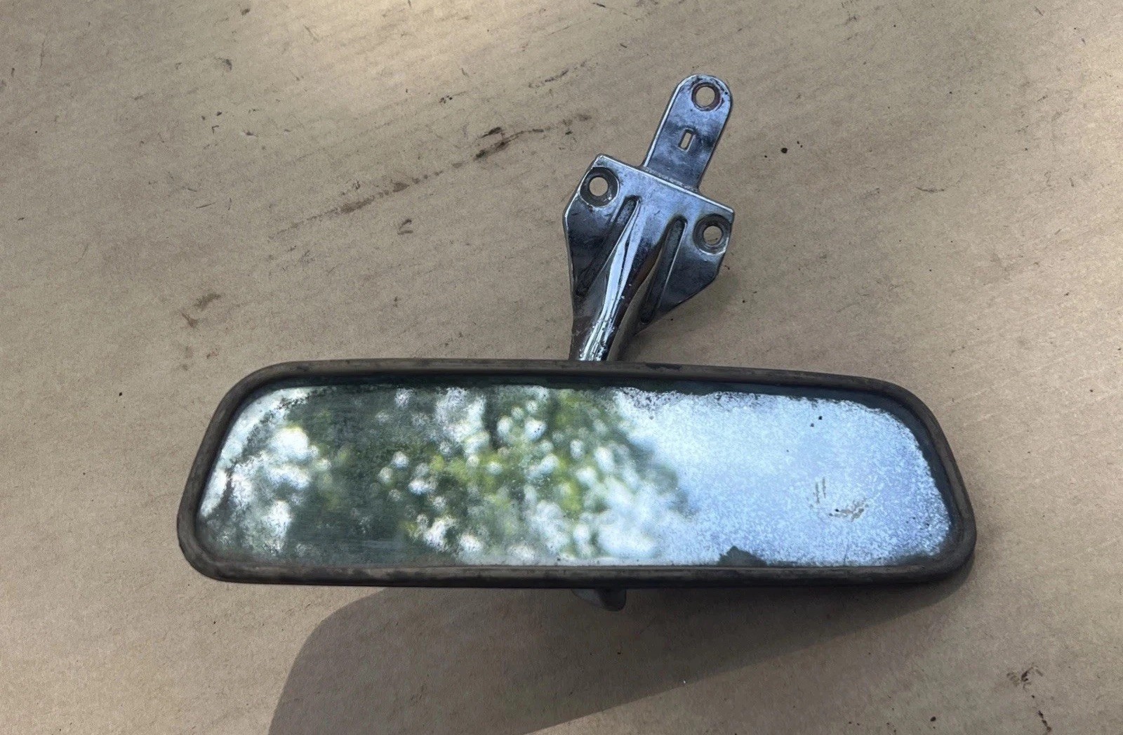 1966 1967 CHEVELLE GTO 442 SKYLARK ORIGINAL INSIDE REAR VIEW MIRROR