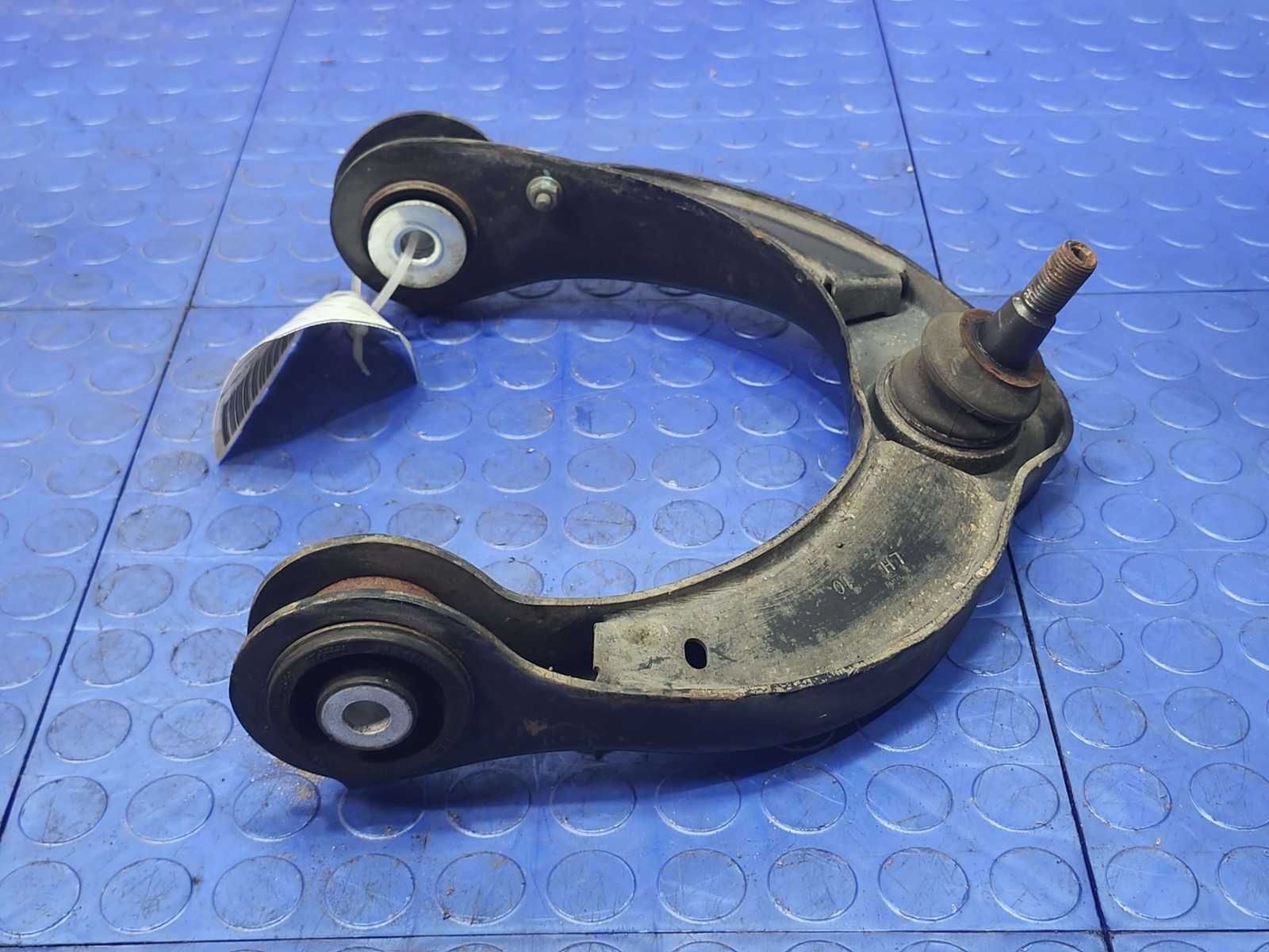 11-15 Dodge Durango Front Upper Control Arm Left Driver Side OEM 68217809AA