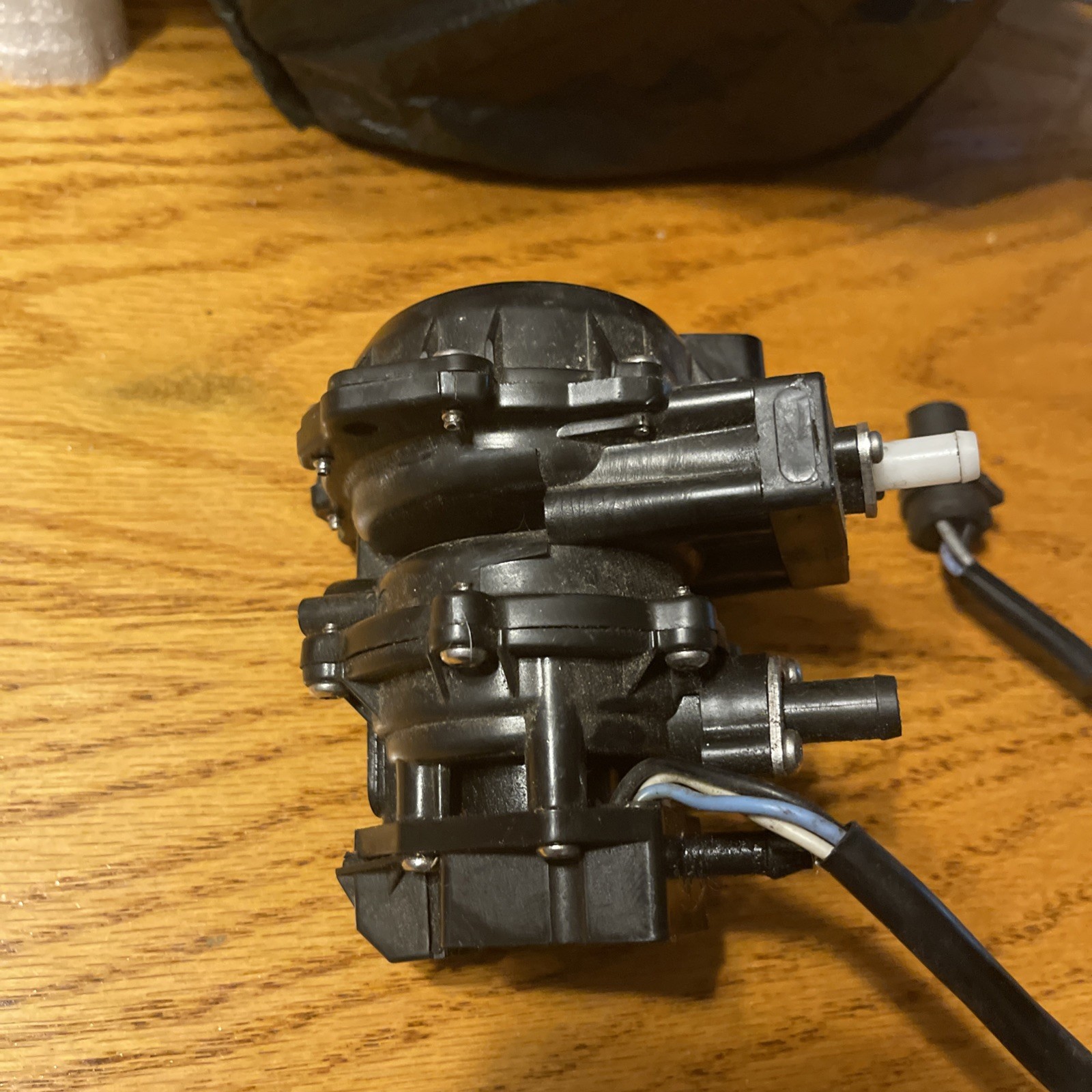 Johnson Evinrude Outboard 4 Wire VRO Fuel Pump *tested* 5004555 40-135hp