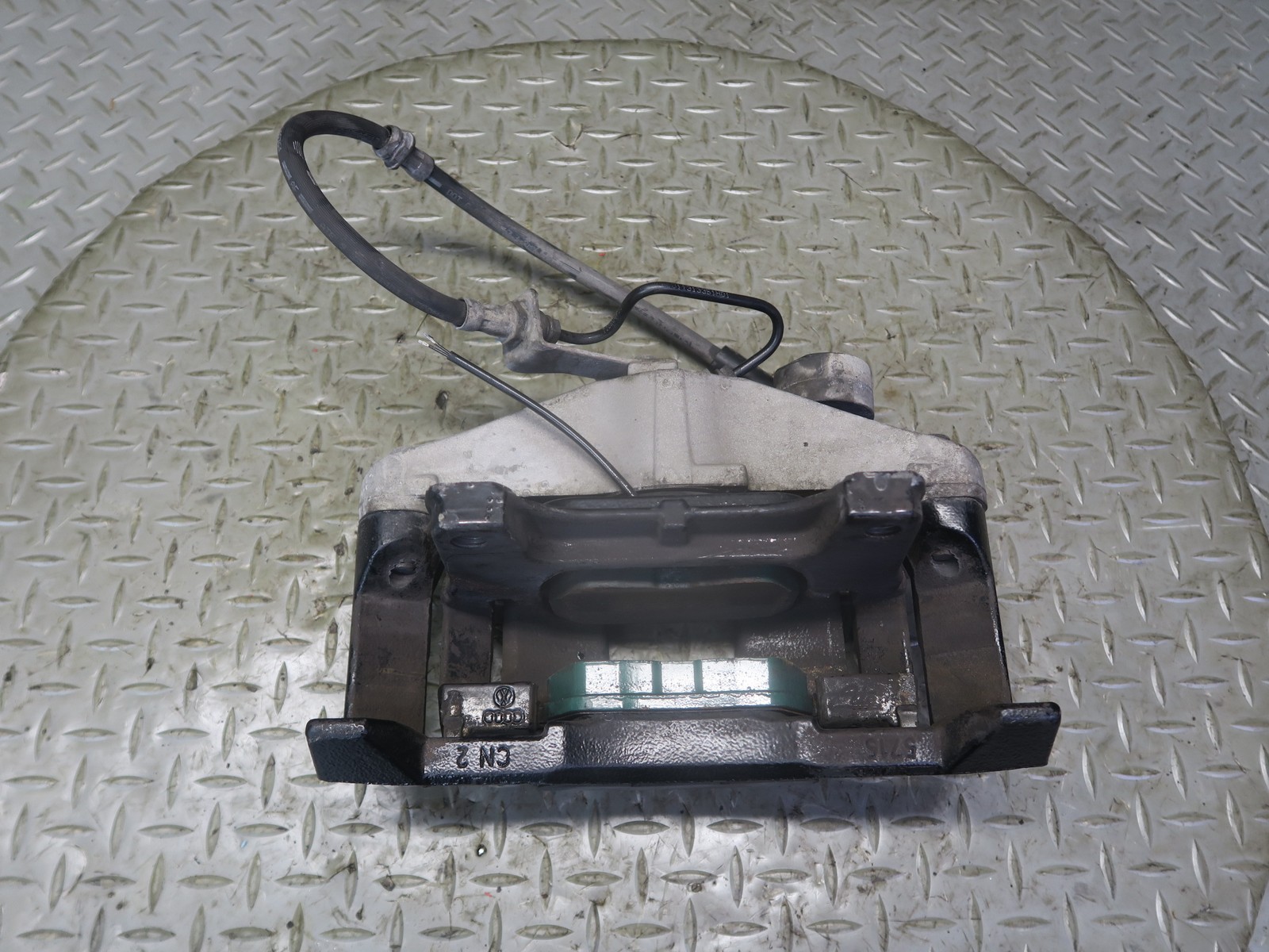 09-15 AUDI TT S 8J SET OF 2 FRONT LEFT & RIGHT BRAKE CALIPER 340mm 116K MILE OEM