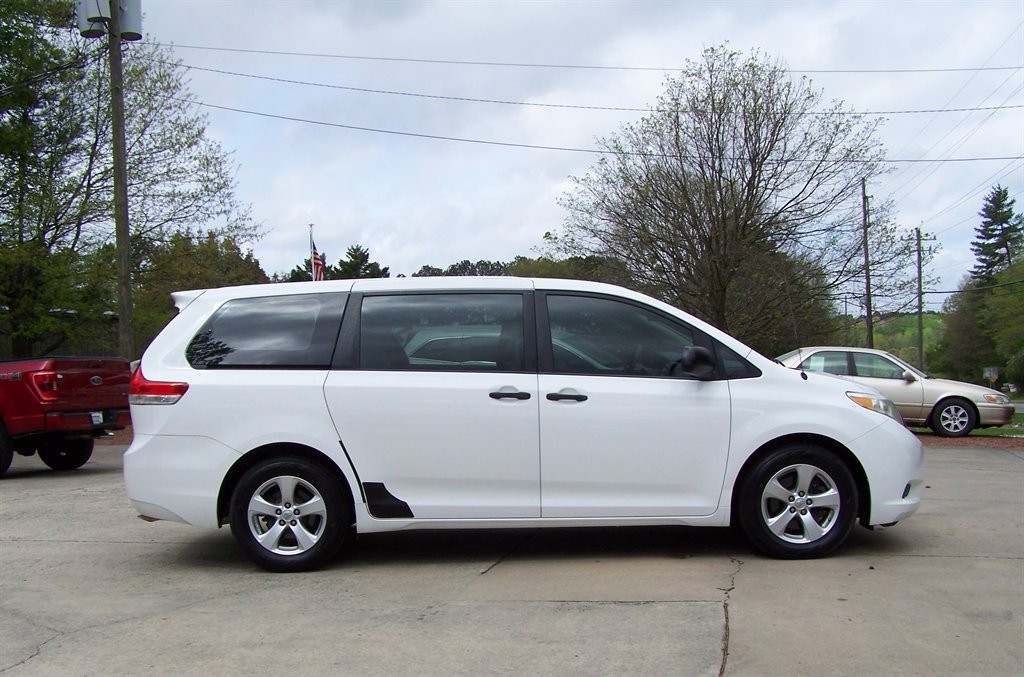2013 Toyota Sienna 1-OWNER 106K PREMIUM DUAL DOOR & A/C 3RD REAR SEAT WAGON