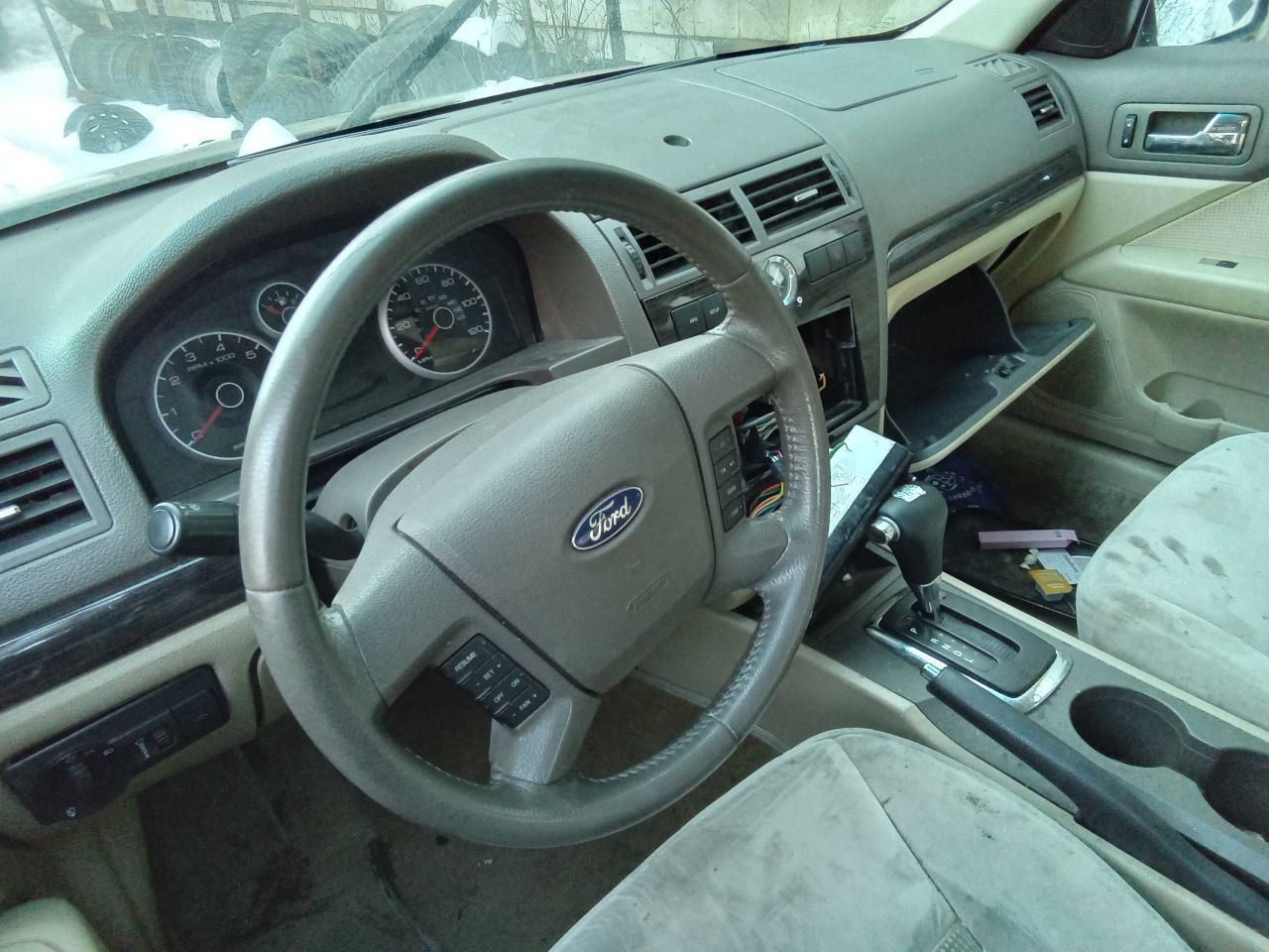 FUSION 2006 Fuse Box Cabin 2061566