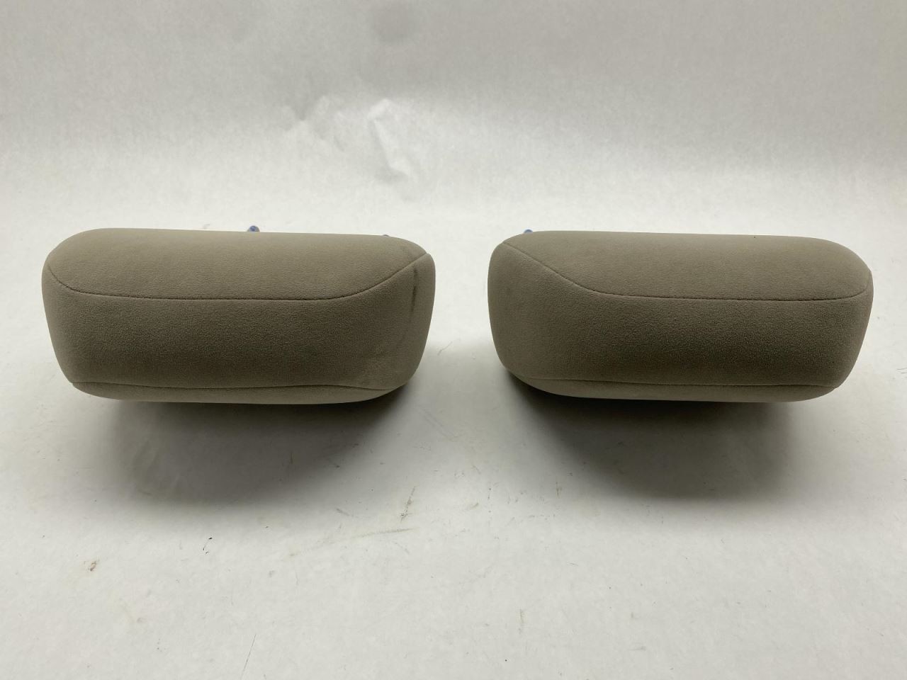Front Seat Headrest x2 Cloth Medium Light Stone Fits 2008-2009 Ford Taurus 88008