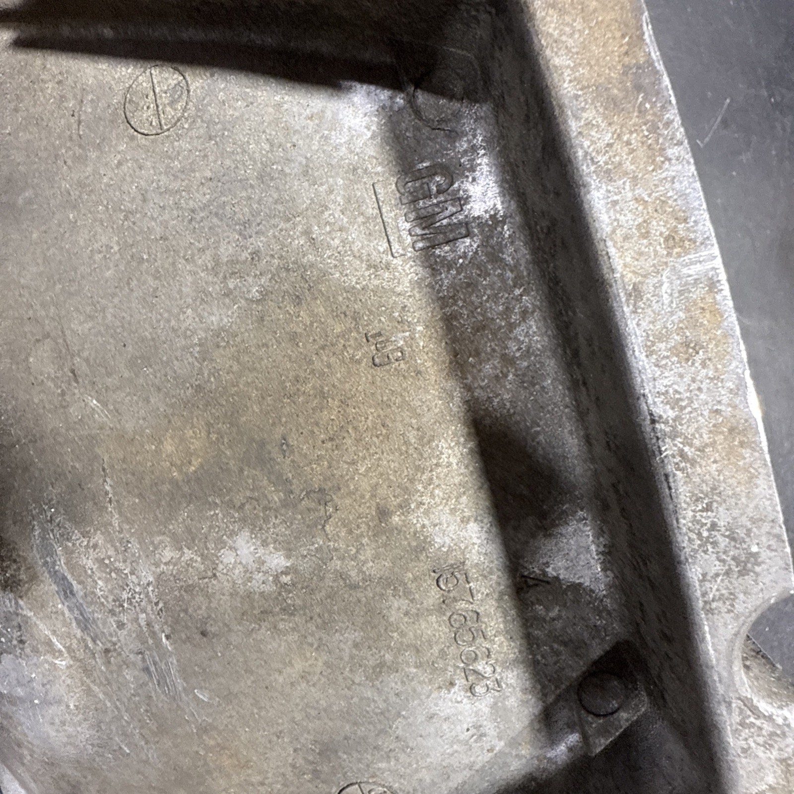 GM Chevy 4L80/4L80E Transmission Dust Cover OEM 15765623