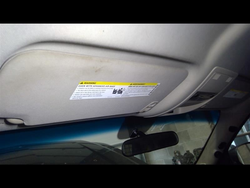 Driver Left Sun Visor Illuminated Fits 07-14 ESCALADE 694241