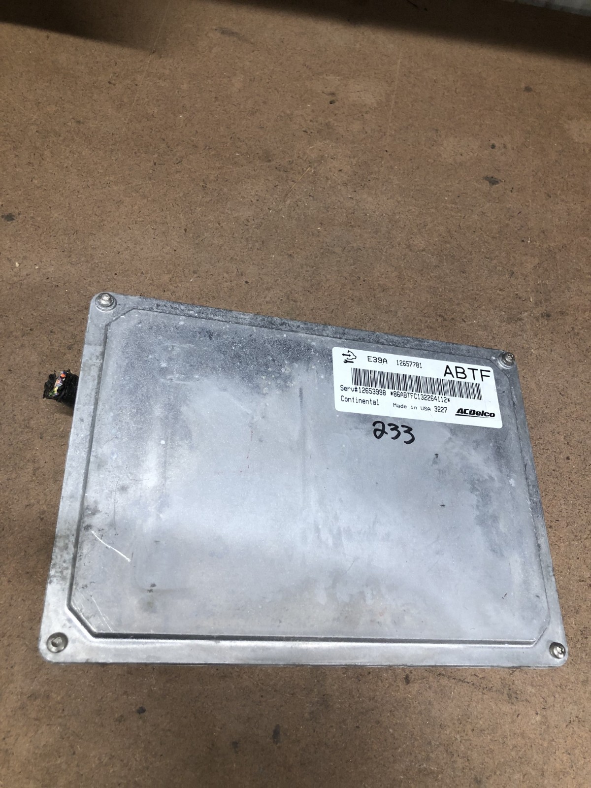 2013-19 GM Terrain Equinox Engine Control Module Computer ECU ECM 12642569 Plugs