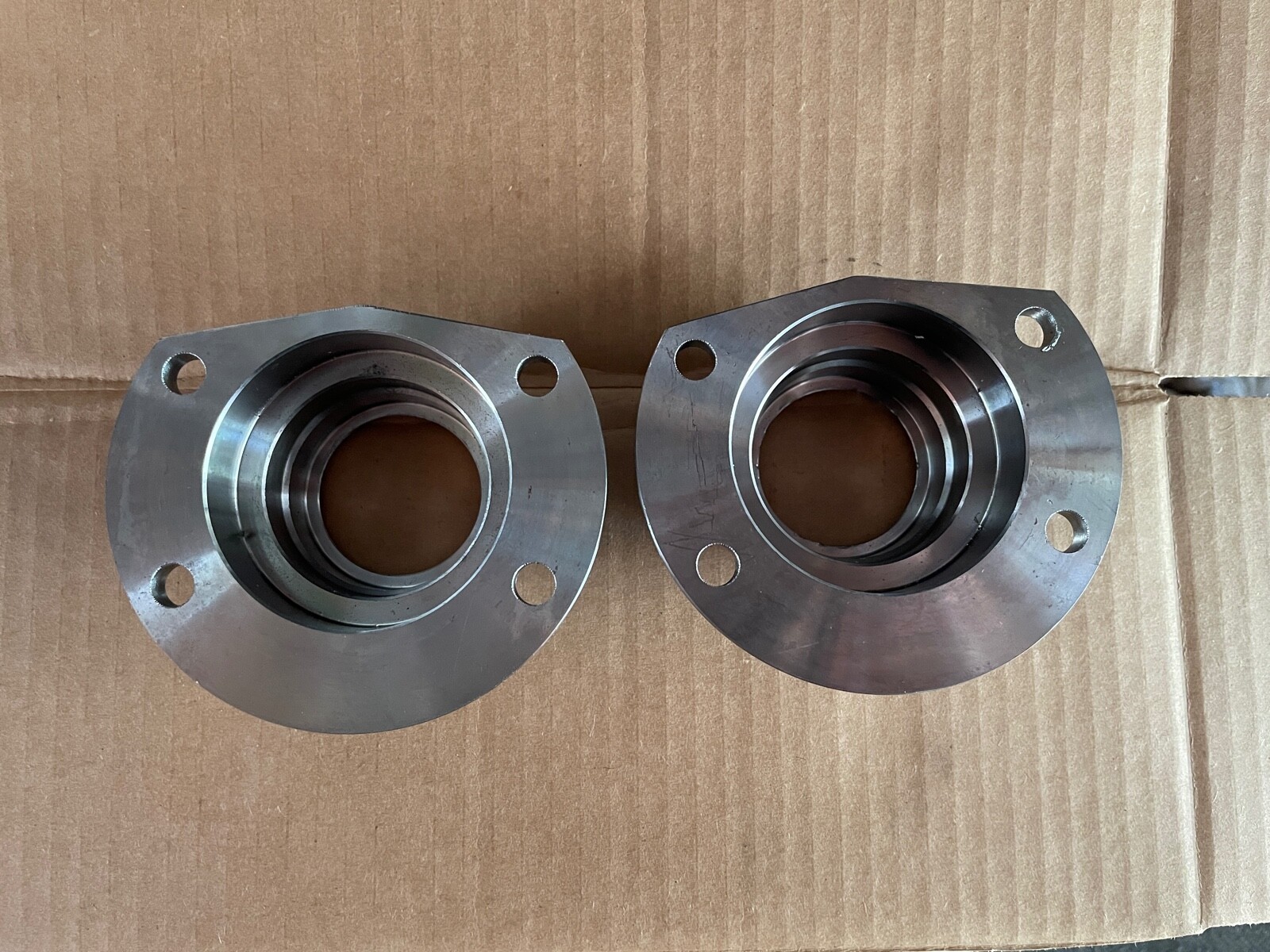 FORD 9″ INCH SMALL BEARING AXLE ENDS 3/8″ BOLTS