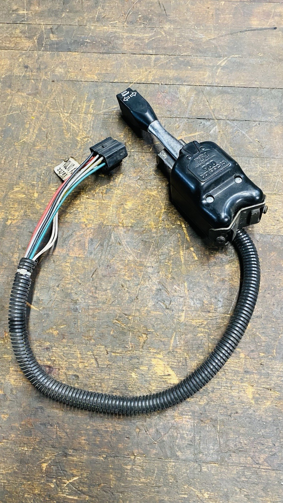 VSM 900 DOT QQC 83 Turn Signal / Hazard Switch For Volvo Truck