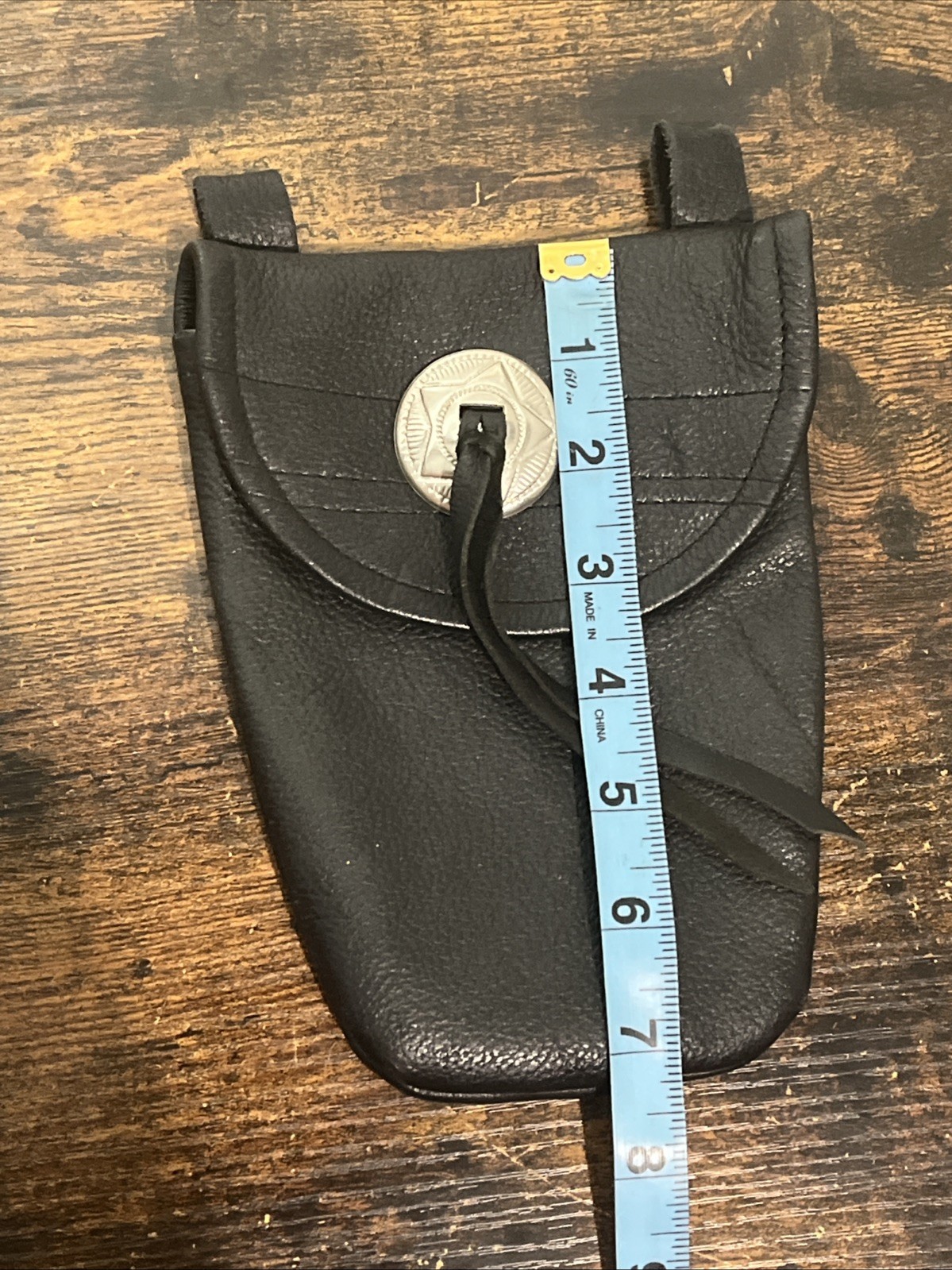 Vtg 1980’s Black Genuine Leather Belt Bag w/ Concho Made in Pakistan 7” x 5”