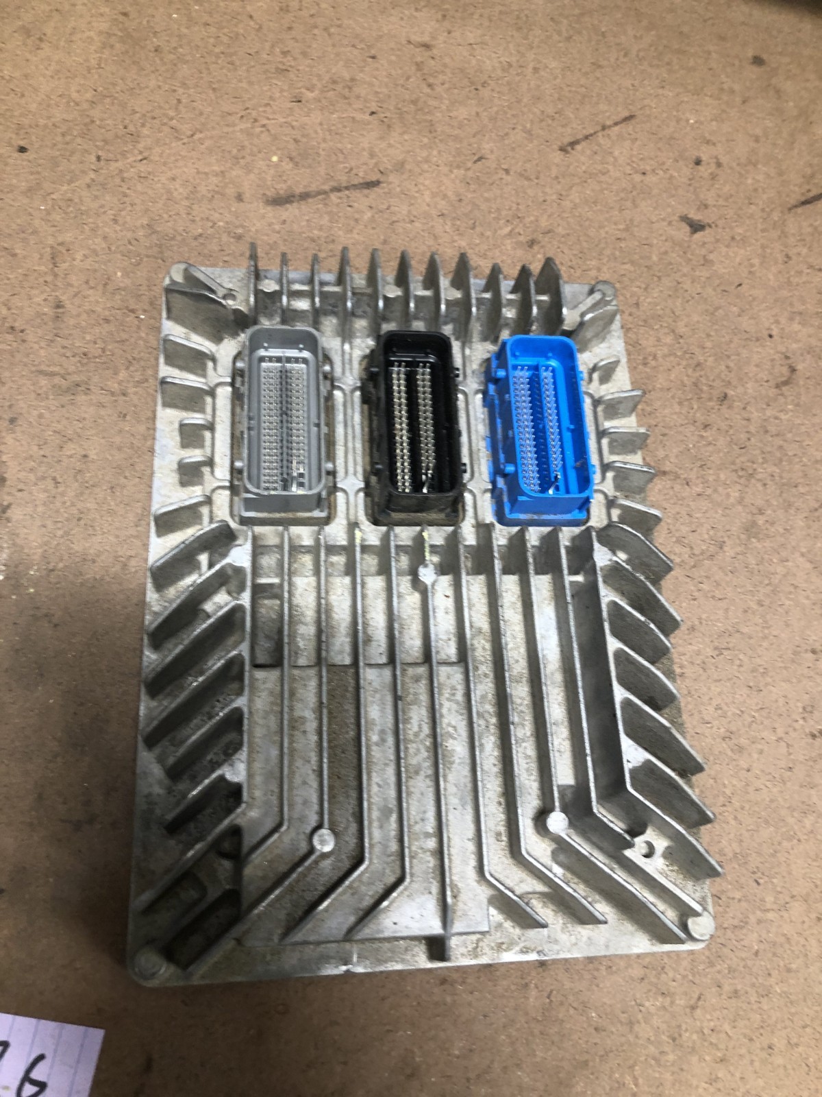 2013 Chevy Equinox Engine Computer Control Module 12655476 EMC ECU