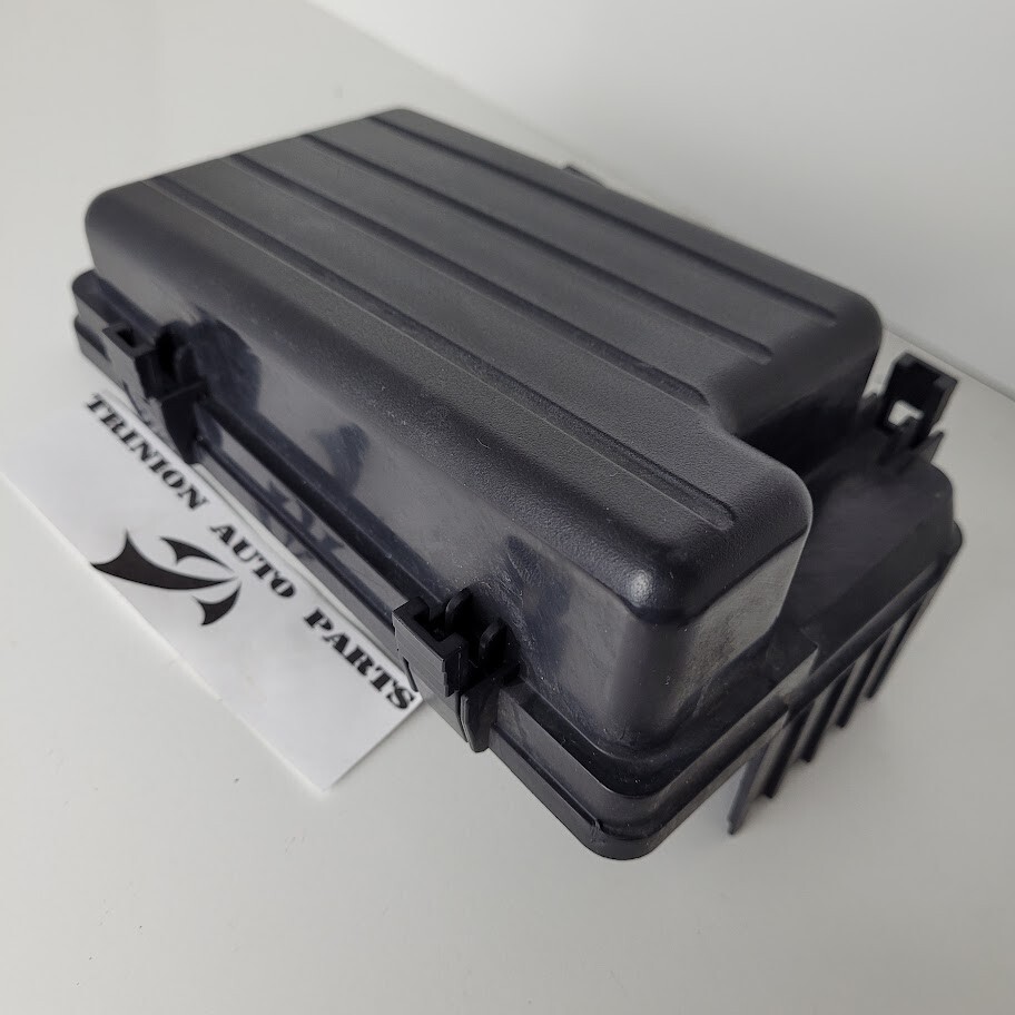 2005-2010 Honda Odyssey Under Hood Fuse Relay Box Cover Lid Black
