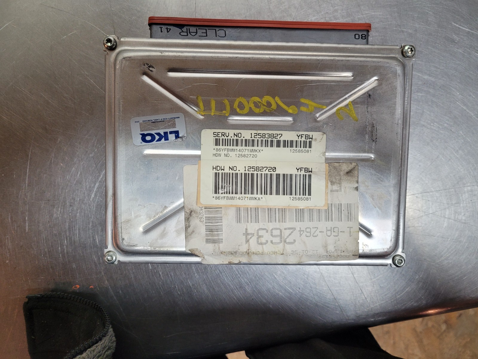 2003-2005 Chevrolet Impala 3.8L GM Engine Control Module ECM ECU PCU 12583827 *J