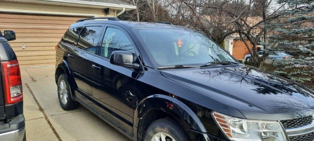 Used Right Door Mirror fits: 2015 Dodge Journey Power manual folding heated pain