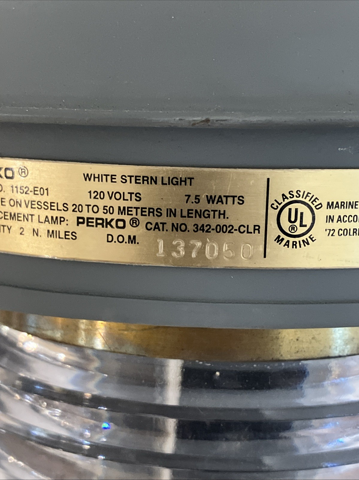 Ship Lattern Perko White Stern Light, Vessels 20-50 Meters, 1152-EO1, 120 V 7.5W