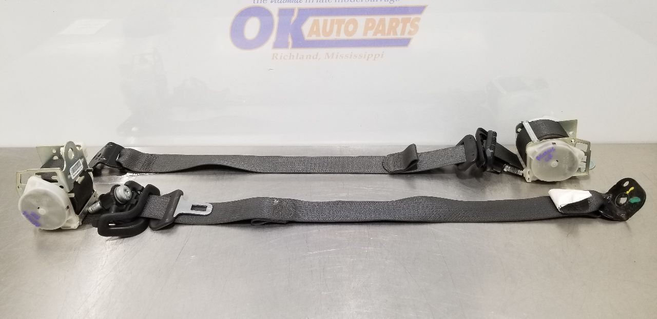 08 HUMMER H2 REAR SEAT BELT SET PAIR BLACK
