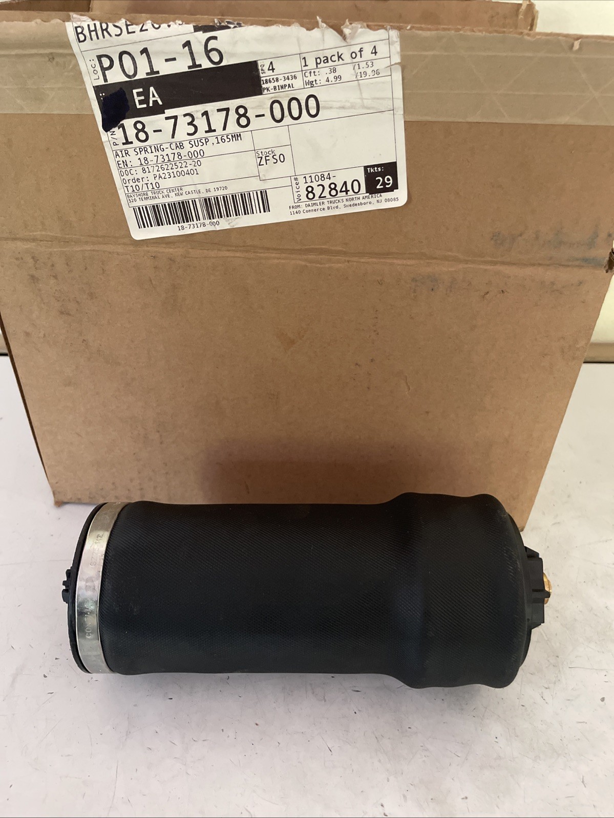FREIGHTLINER AIR SPRING CAB SUSPENSION 18-73178-000 NEW 165mm