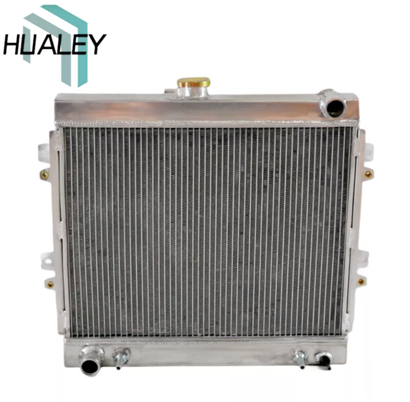 3 Row Aluminum Radiator For 1984-1995 Toyota Pickup 1992-1995 4Runner 2.4L l4