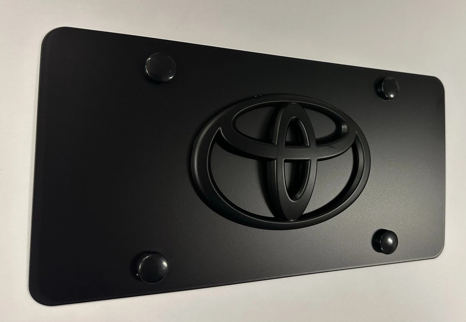3D Toyota Camry Emblem Stainless Steel Front Black License Plate W/ Caps