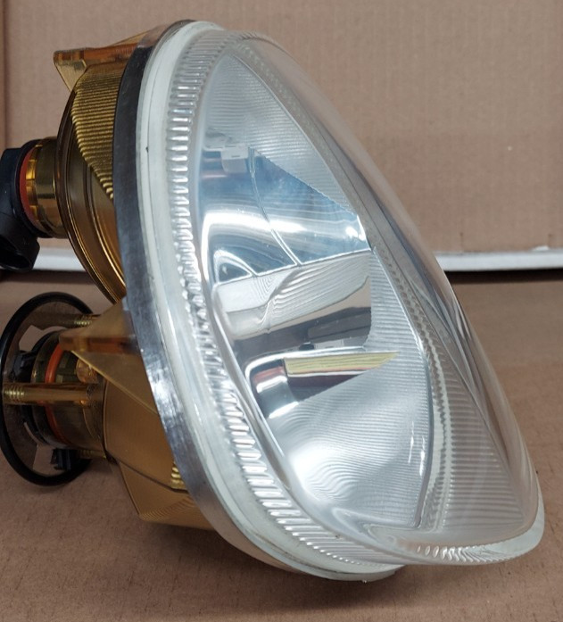 Used Take Off OEM Victory Motorcycle Dual Halogen Housing Assembly – 2411699