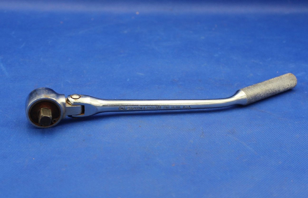 3/8 Drive Flex Head Off Set Ratchet-Champion Plug Master II CT451