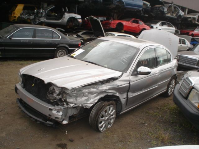 Engine ECM Electronic Control Module 6-152 2.5L V6 Fits 03 X TYPE 223310