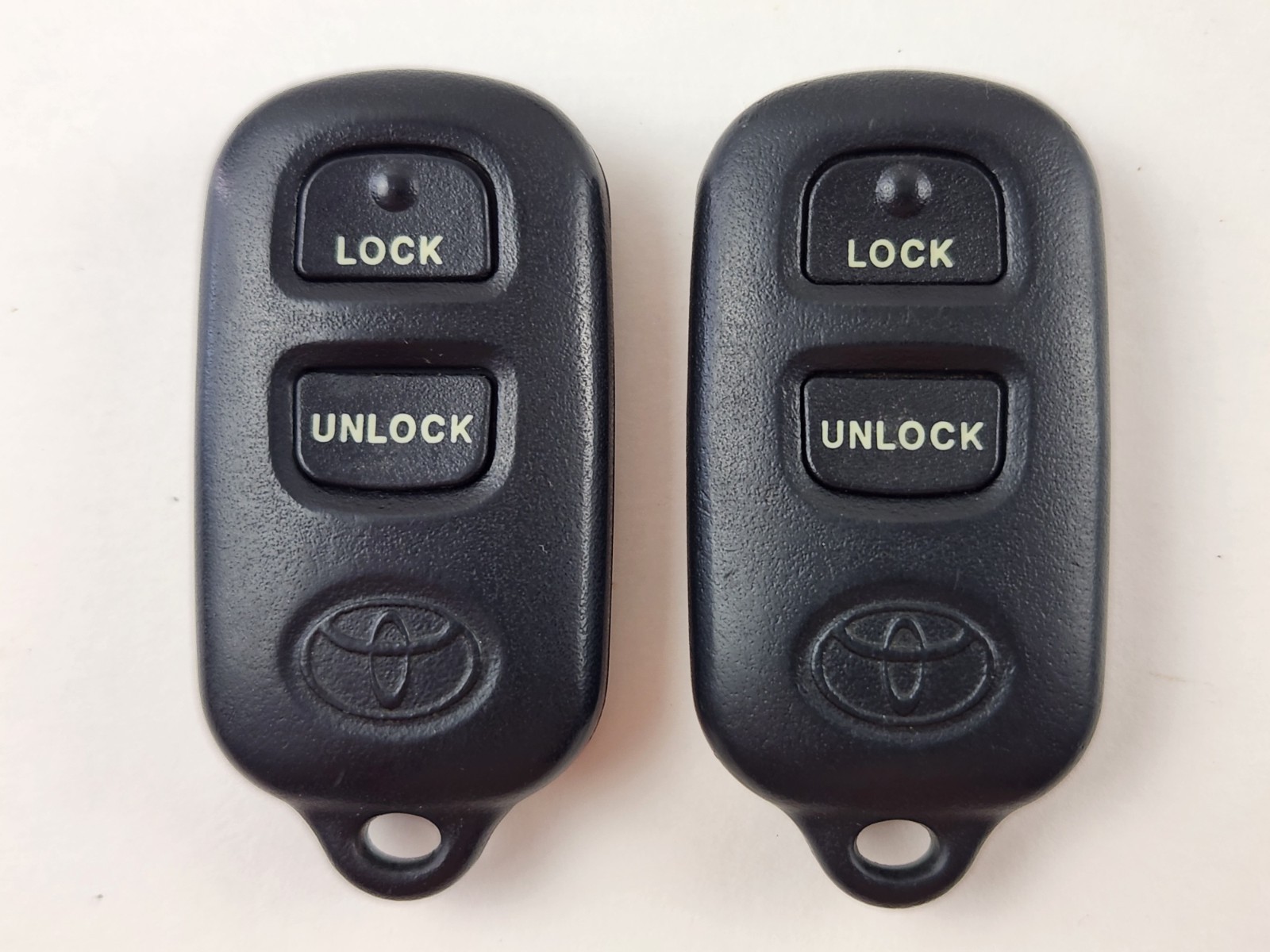 LOT OF 2 ORIGINAL TOYOTA 99-08 OEM KEY LESS ENTRY REMOTE FOB 3-BUTTON ALARM USA