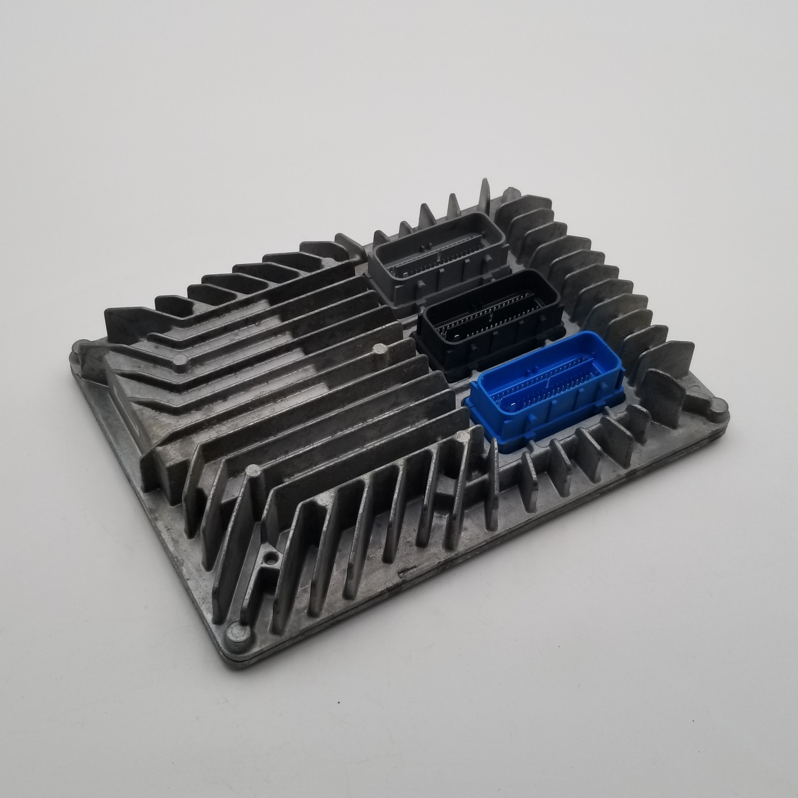 2013 – 2016 Chevrolet Malibu Impala Engine Computer Ecu Pcm Ecm Pcu 12666658