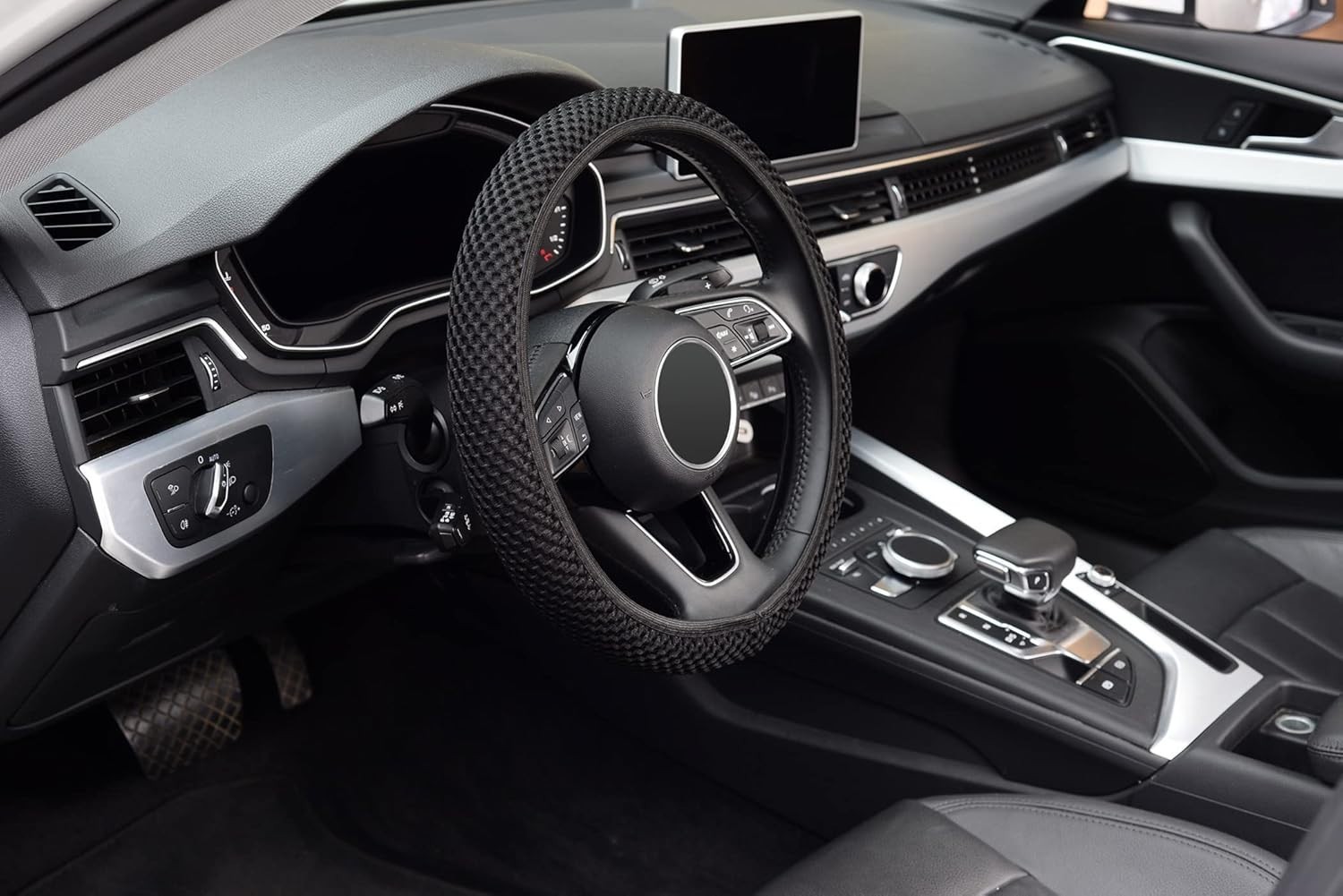 15-Inch Elastic Stretch Steering Wheel Cover with Anti-Slip, Odorless – Black
