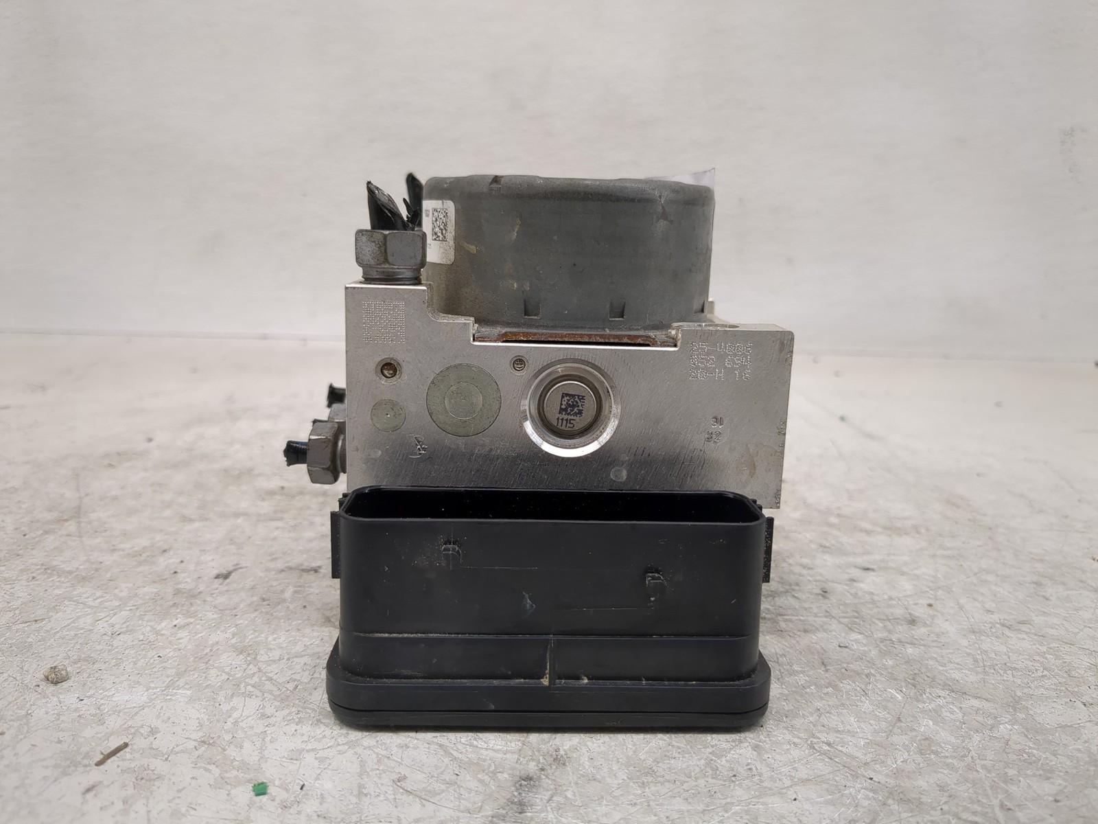 2019-2020 Ford Edge Abs Pump Control Module QCQTI