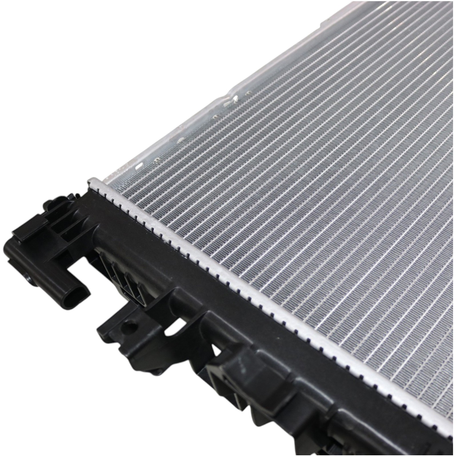Radiator For Chevrolet Equinox / GMC Terrain 2023 w/o Trans Oil Cooler 84989891