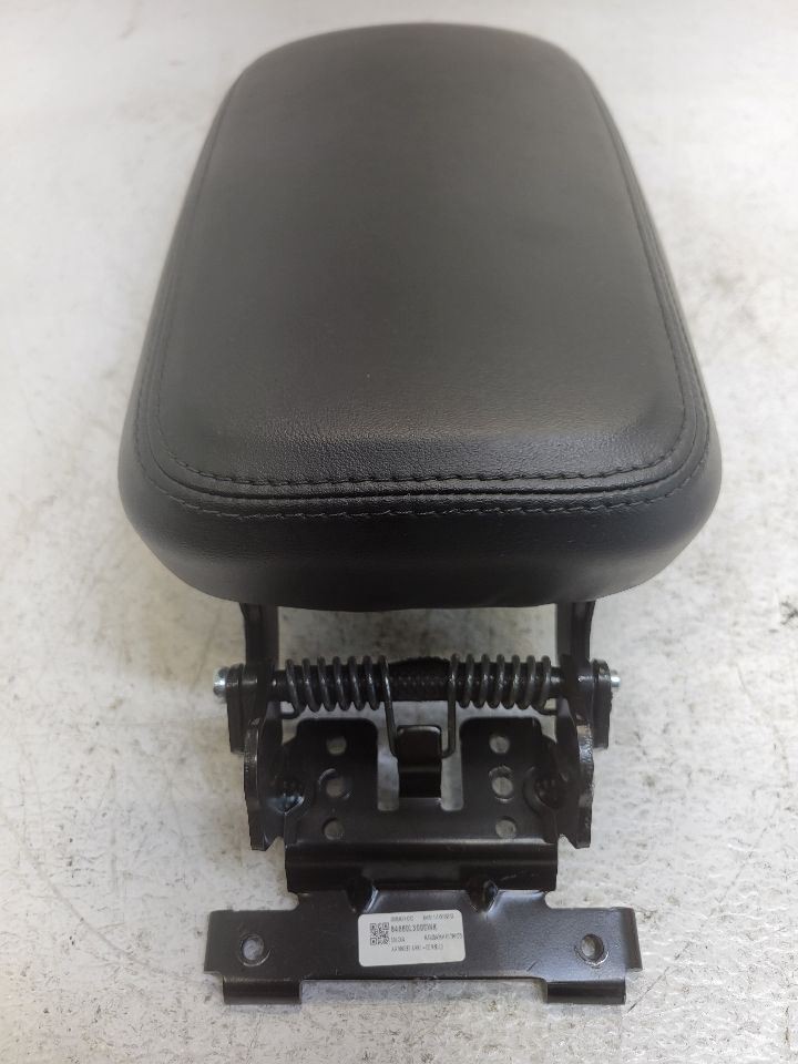 2021-2024 Kia K5 Center Console Armrest Arm Rest 84660-L3000WK
