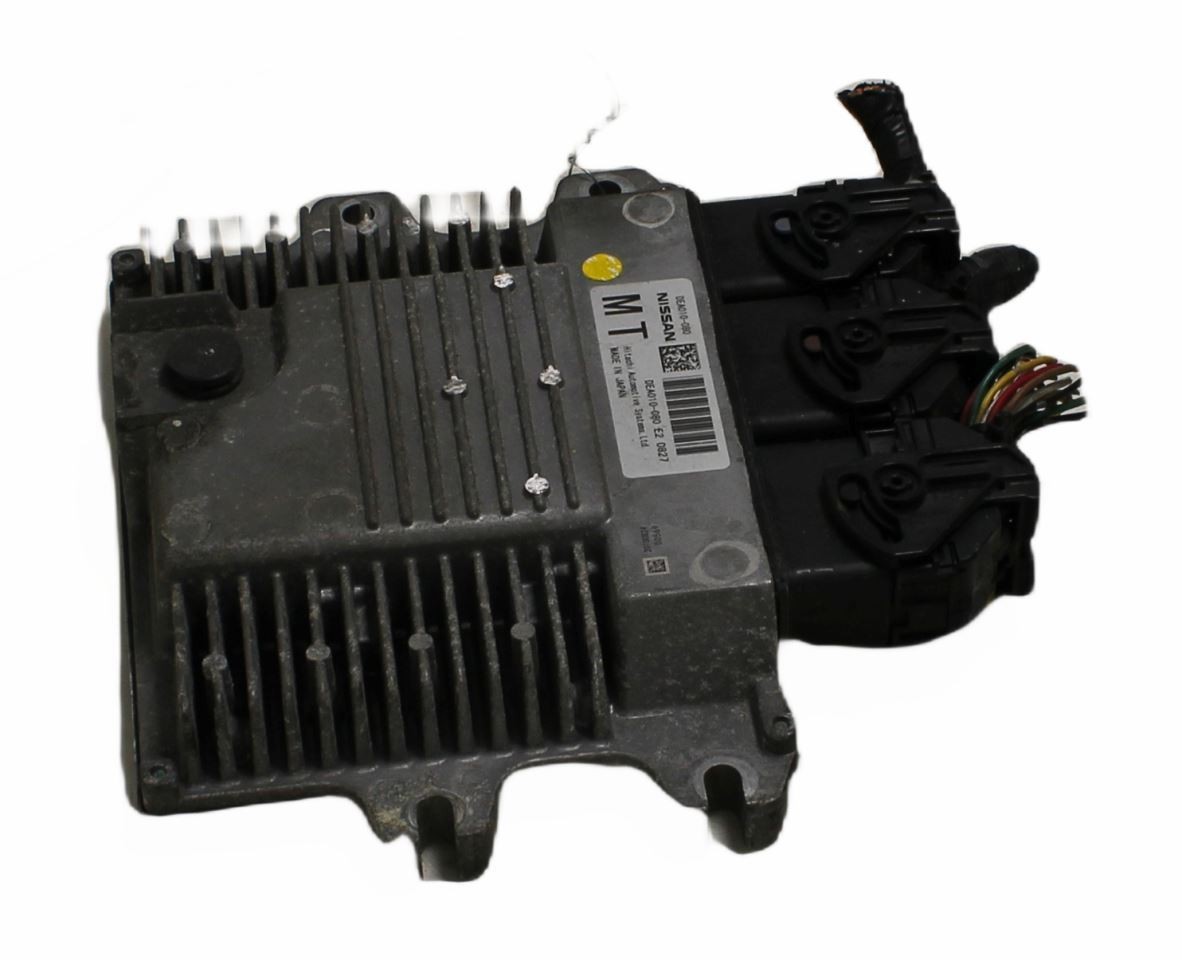 2011 Nissan Juke Engine ECM Electronic Control Module Right Hand OEM 1559357