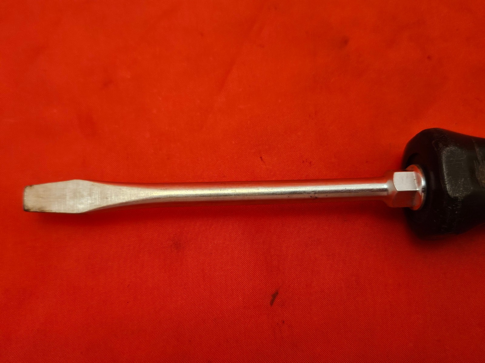 Snap-on SDD4 1/4″ Flat Slotted Head Screwdriver Black Hard Handle USA S5