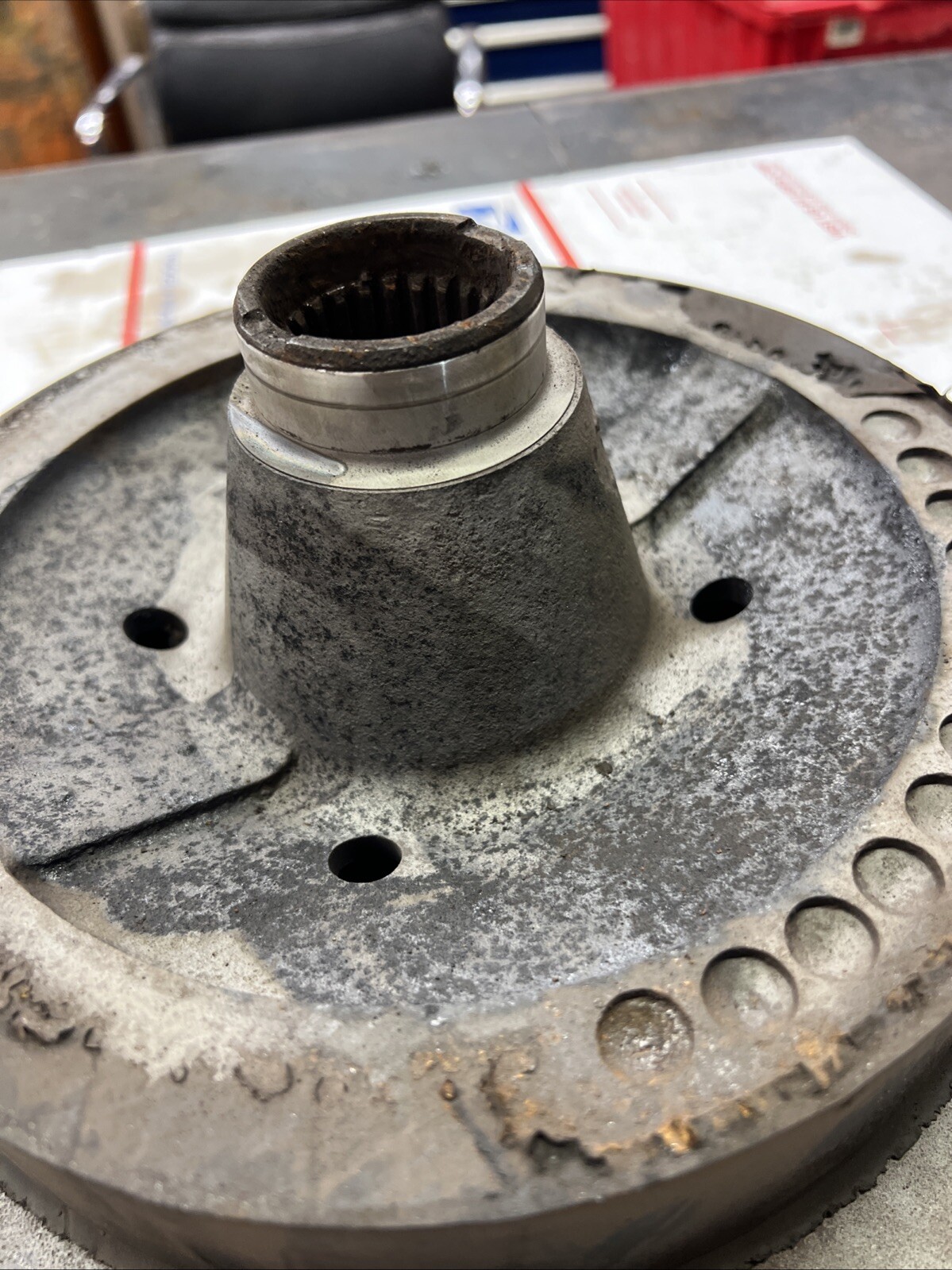 Twin disc marine transmission damper plate