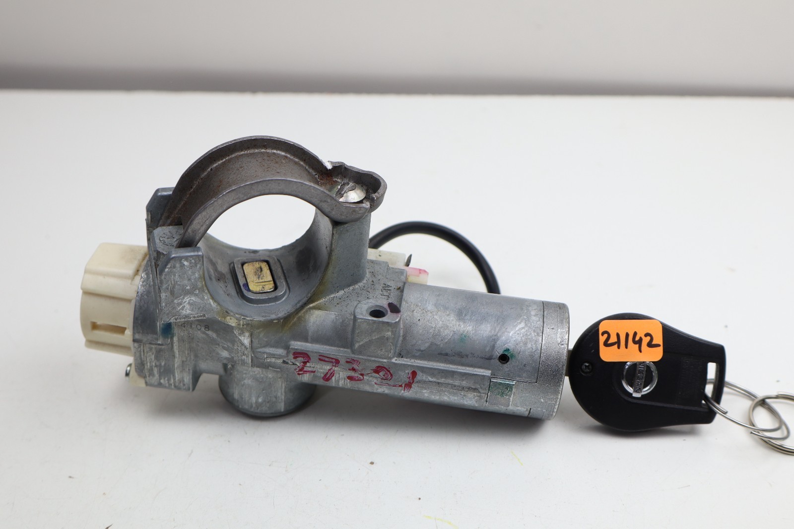 2015-2016 NISSAN VERSA IGNITION SWITCH LOCK CYLINDER W/KEY OEM