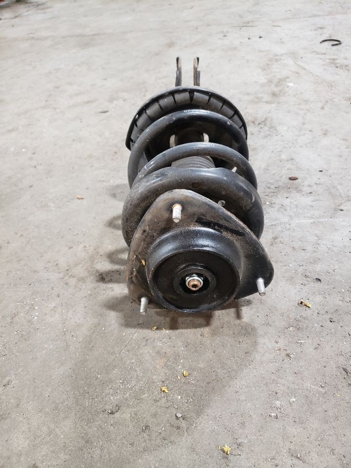 2013-2017 Subaru Crosstrek Passenger Right Strut Front OEM 1564222
