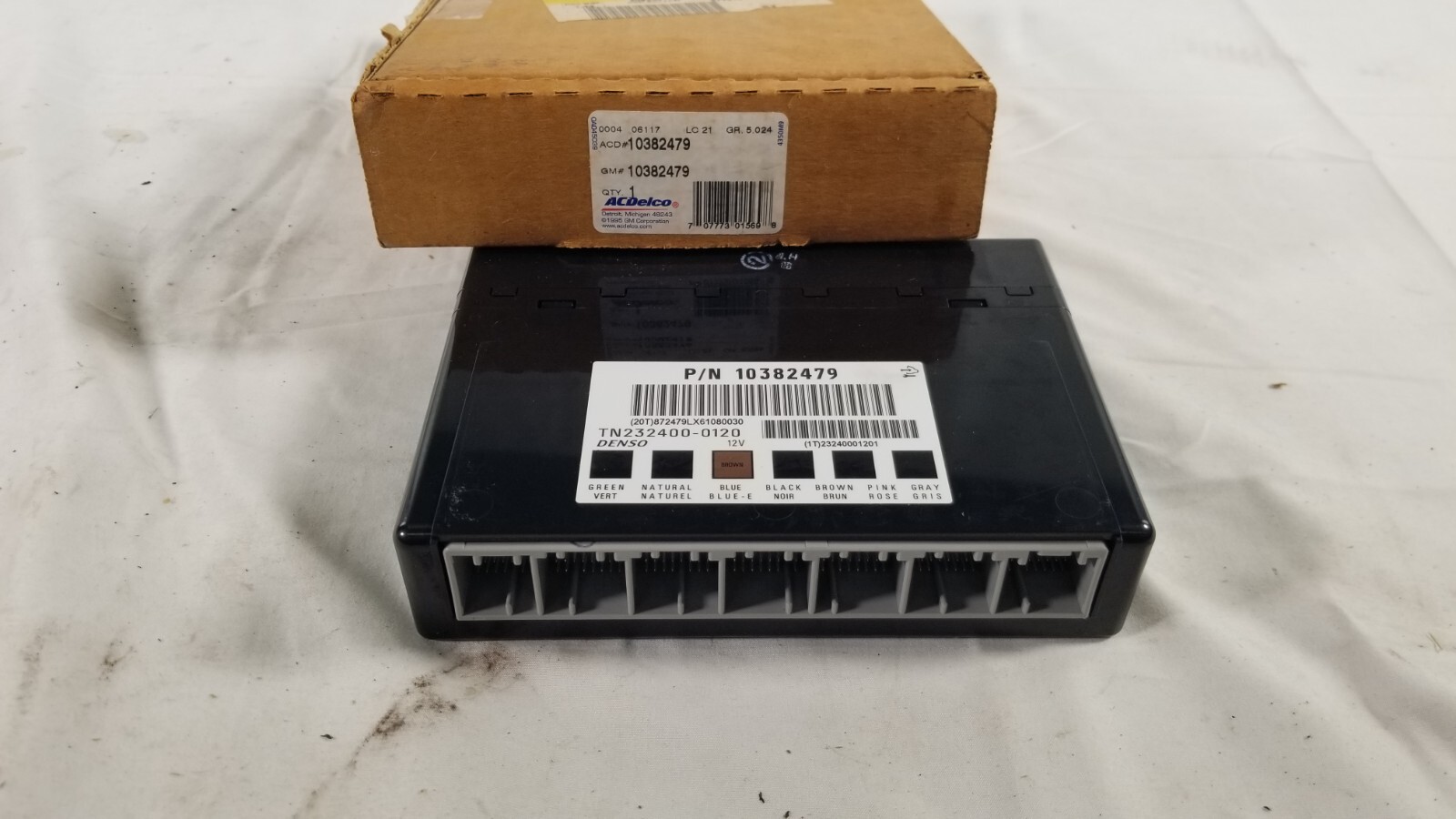 Genuine 2008–2009 HUMMER H2 Body Control Module BCM 10382479