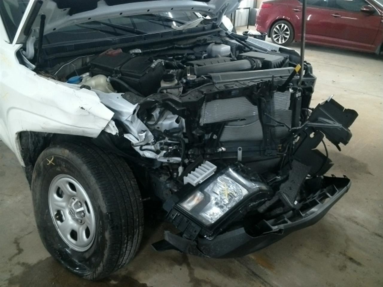 FRONTIER 2024 Front Door Trim Panel 104818862