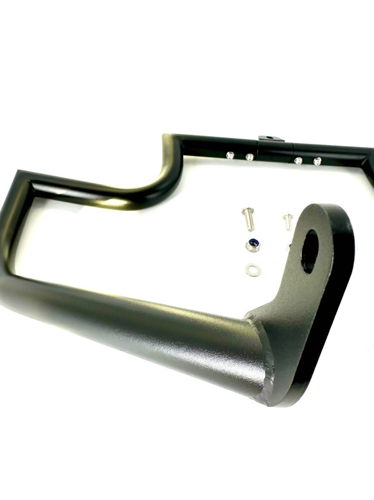 NEW BLACK Highway Engine Guard Bar 1.25″ HARLEY BREAKOUT Night Train Deuce 00-17