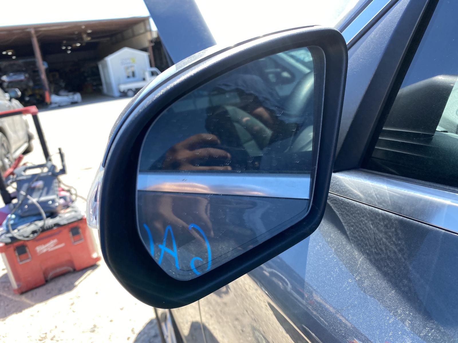Used Left Sun Visor fits: 2018 Mercedes-benz Mercedes glc-class 205 Type Sedan L