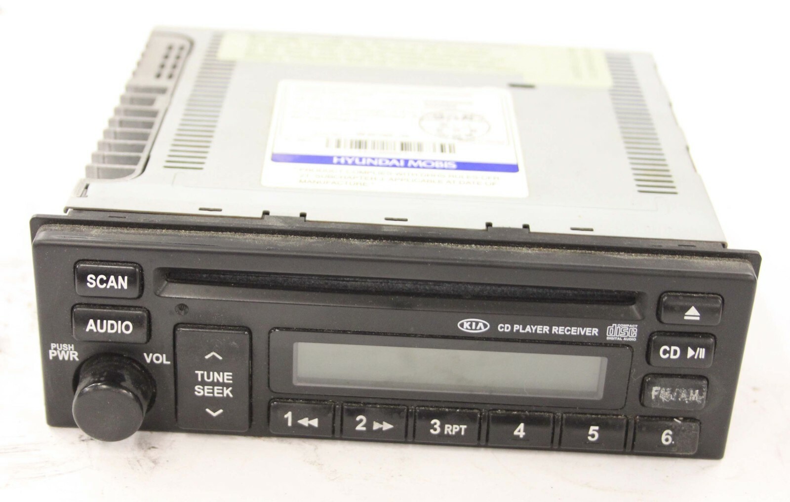 2005 2003 2004 Kia Sedona OE AM/FM Stereo Radio CD Player 1K5AD66860 03 04 05