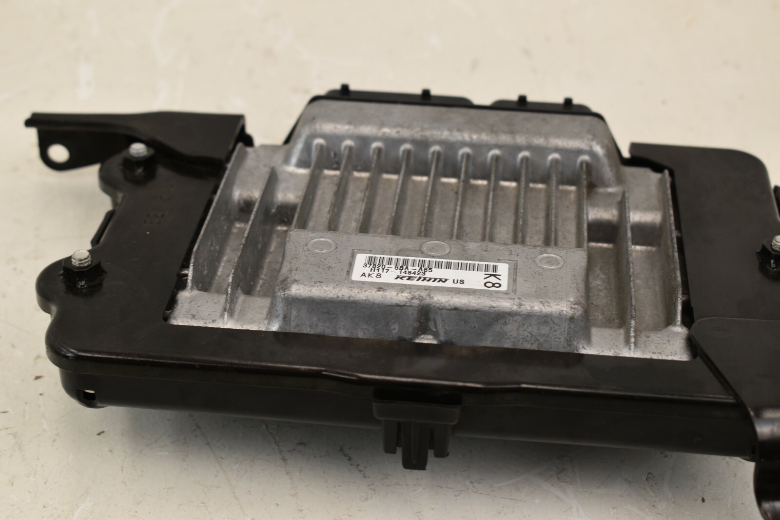 2016 2017 Honda Civic OEM Engine Computer ECU Control Module Unit 37820-5BA-A65