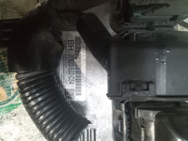 Engine ECM Electronic Control Module US Market 3.5L FWD Fits 17-18 TLX 3502728