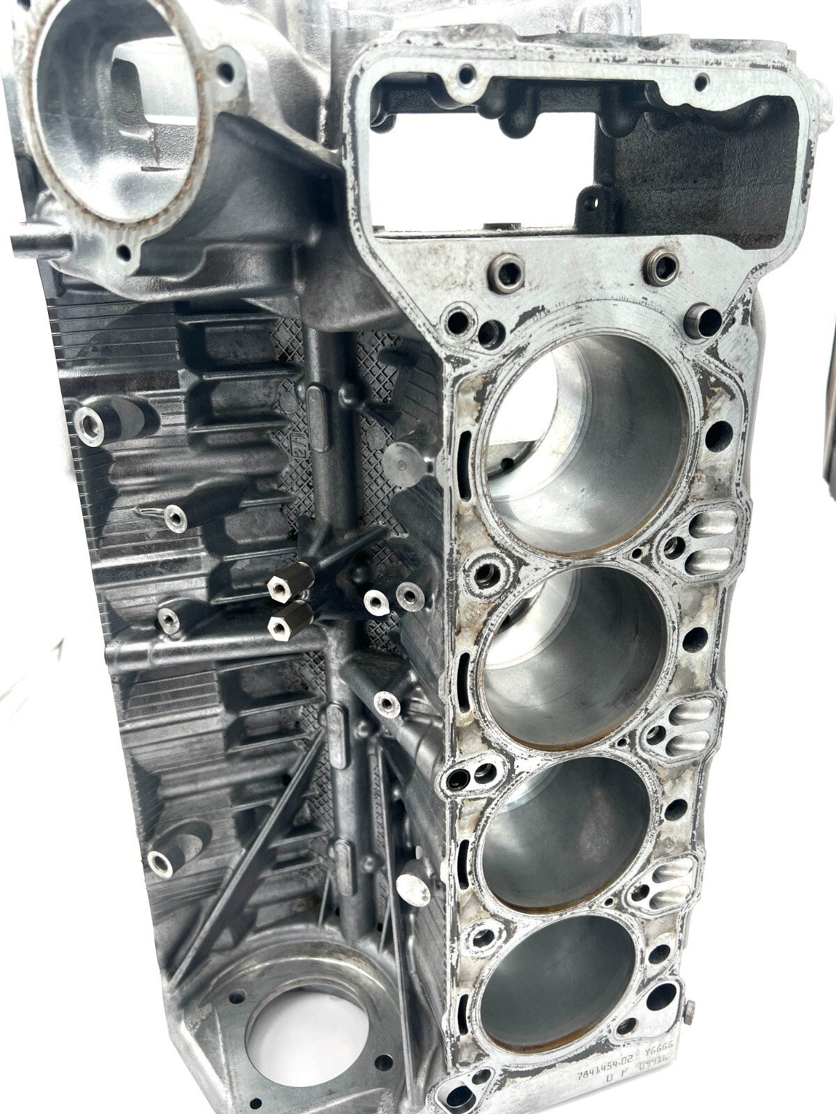 BMW S65B40 Engine Block, Bedplate, Crankshaft & OEM Bolts – 72K Miles