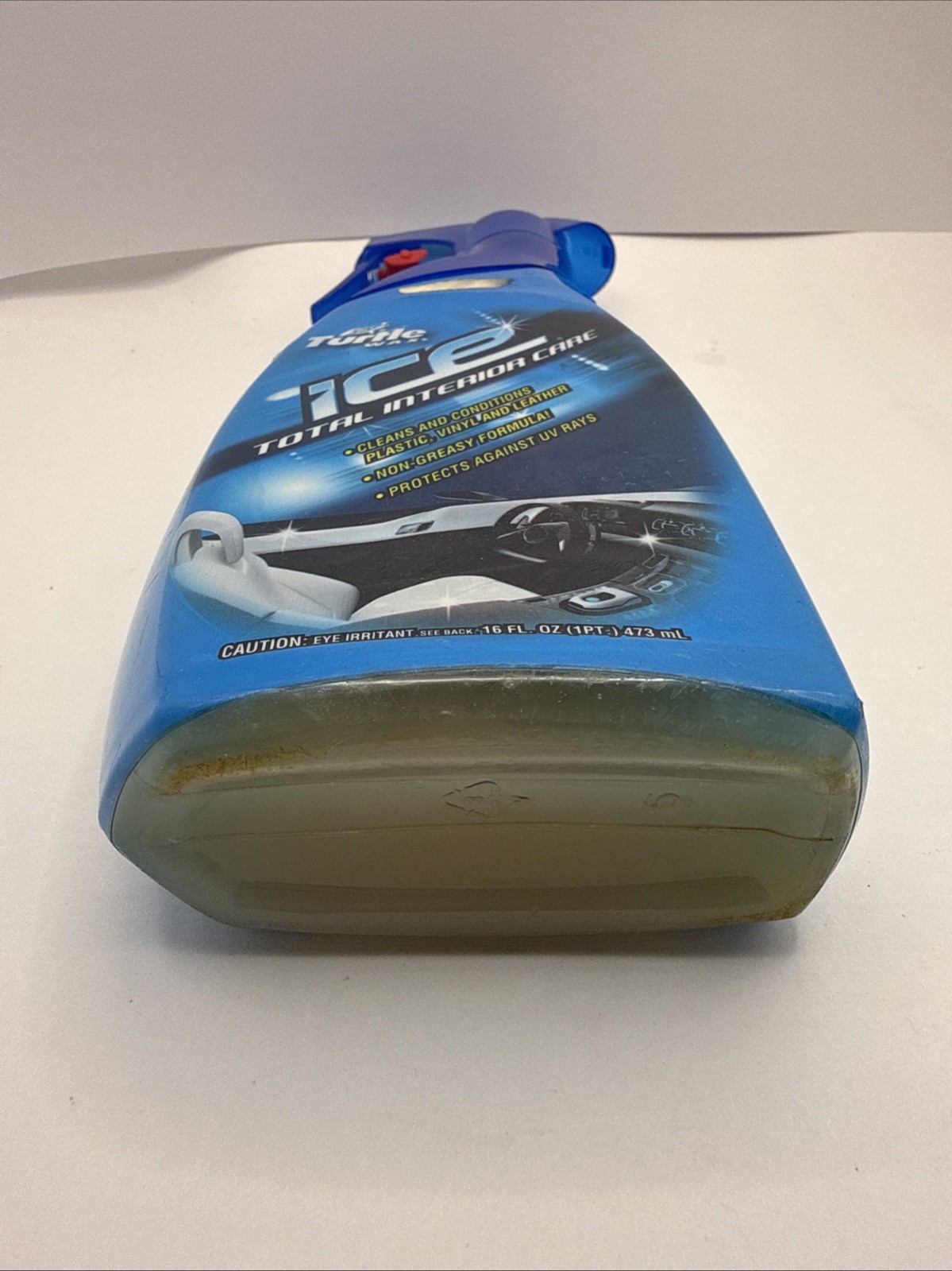 USED Turtle Wax Ice Total Interior Care 16 Oz – Including Bottle Weighs 15.1 Oz