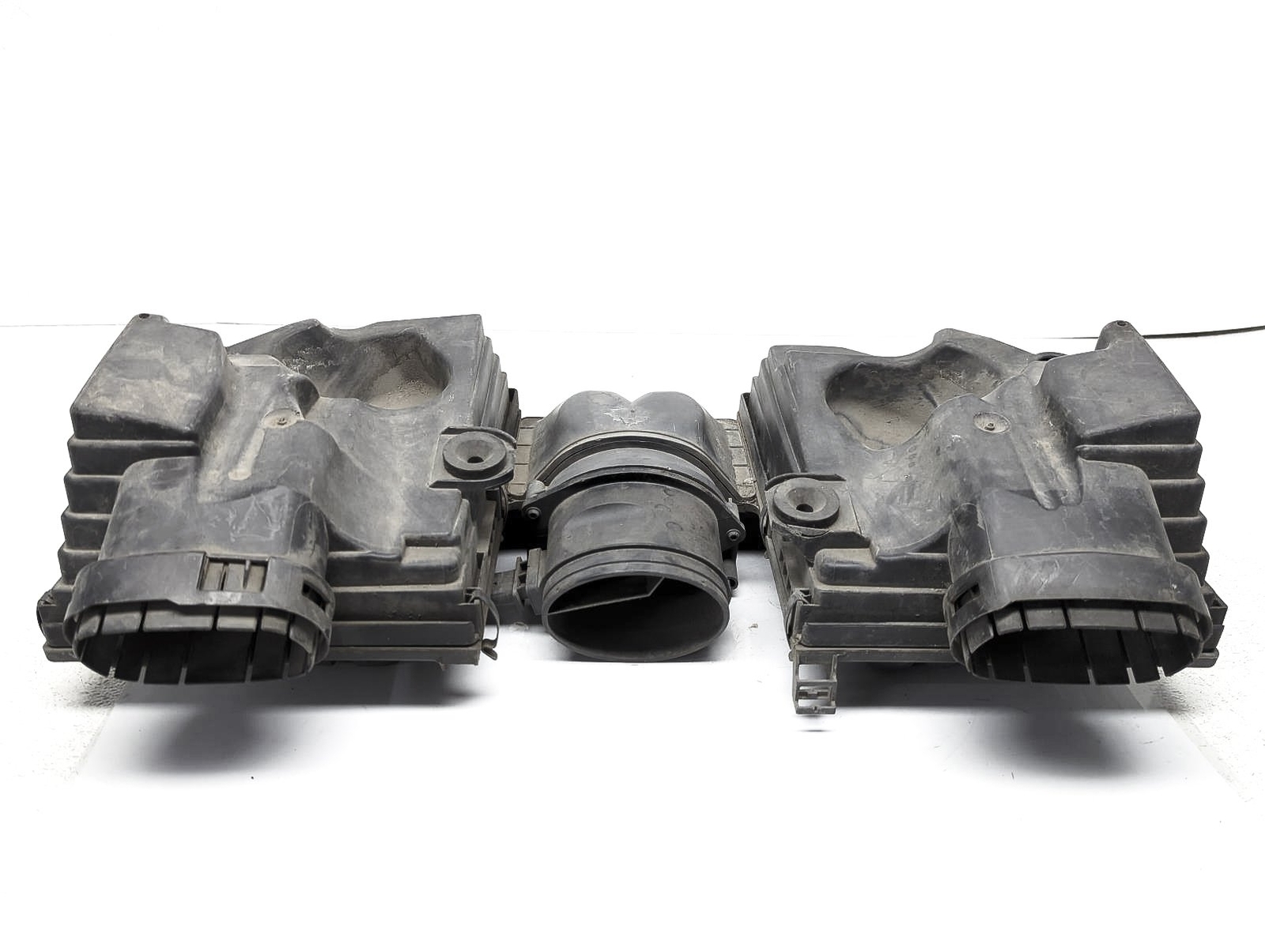 2007-2008 Bmw X5 4.8L V8 Upper Air Intake Cleaner Filter Box 13-71-7-558-730