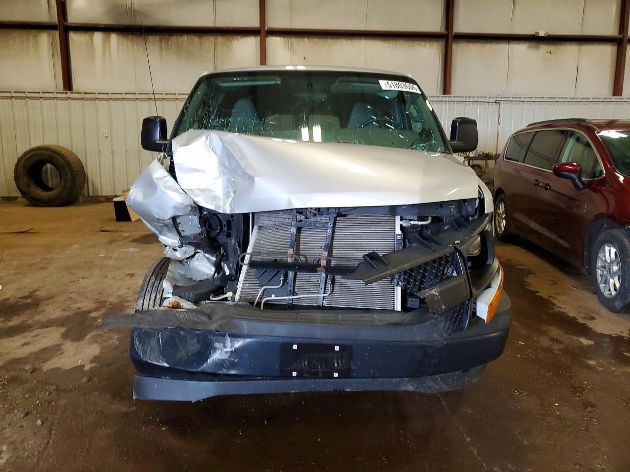 Headlight Sealed Beam Fits 96-17 EXPRESS 2500 VAN 1016475