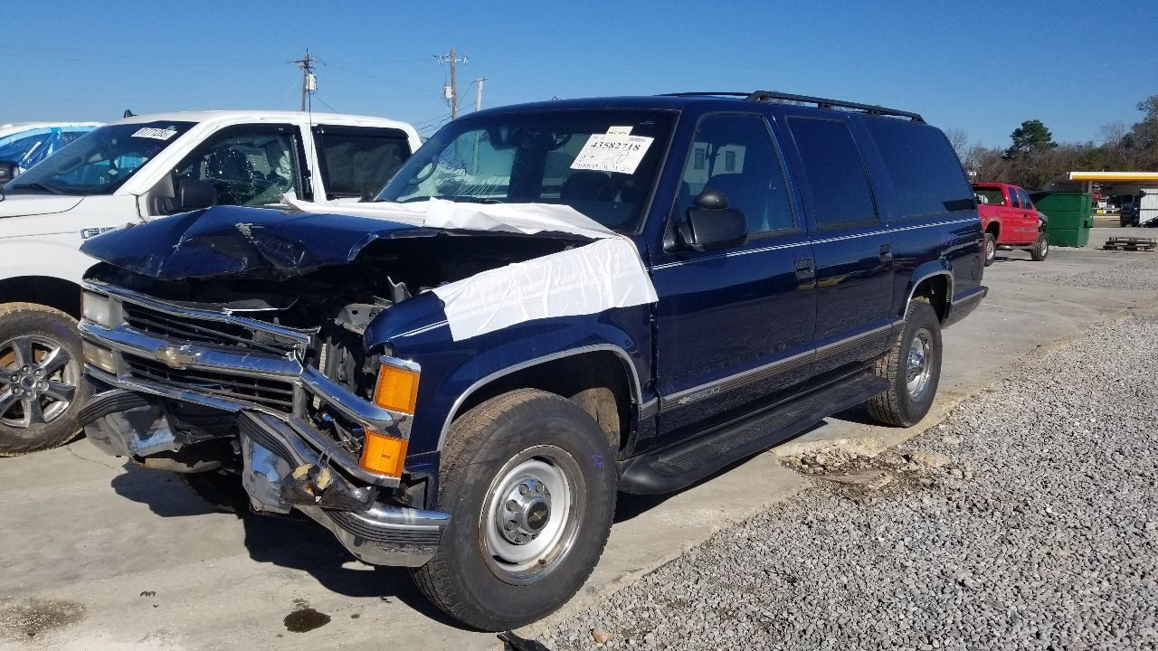 98 CHEVY SUBURBAN 2500 HEADLIGHT HEADLAMP RIGHT PASSENGER COMPOSITE
