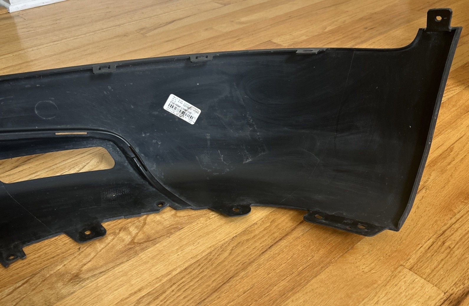 2019 2020 2021 Chevrolet Blazer L Front Lower Bumper Cover Grille 55118577 OEM